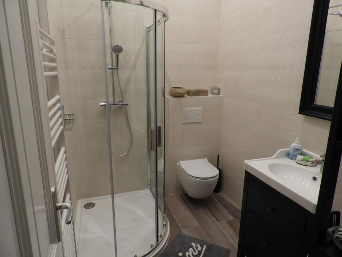 Gizella Apartman Budapeszt Zewnętrze zdjęcie