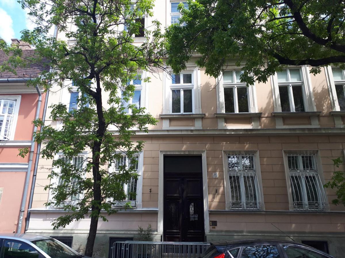 Gizella Apartman Budapeszt Zewnętrze zdjęcie